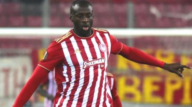 yaya-quitte-olympiakos