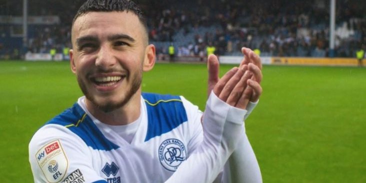 chair-attire-les-regards