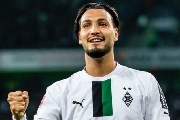 Ramy-Bensebaini-min-1